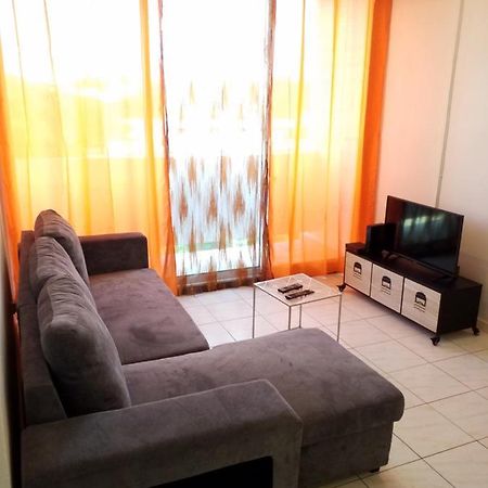 Appartement Centre Guadeloupe, Accessible Et Proche Лес Абимес Екстериор снимка