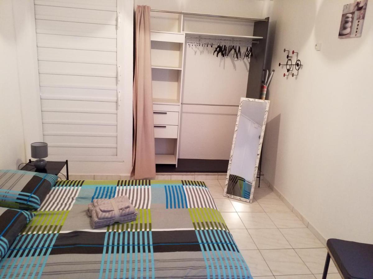 Appartement Centre Guadeloupe, Accessible Et Proche Лес Абимес Екстериор снимка